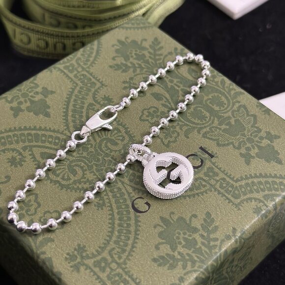 Gucci New Collection Bracelet Unworn - Picture 6 of 9